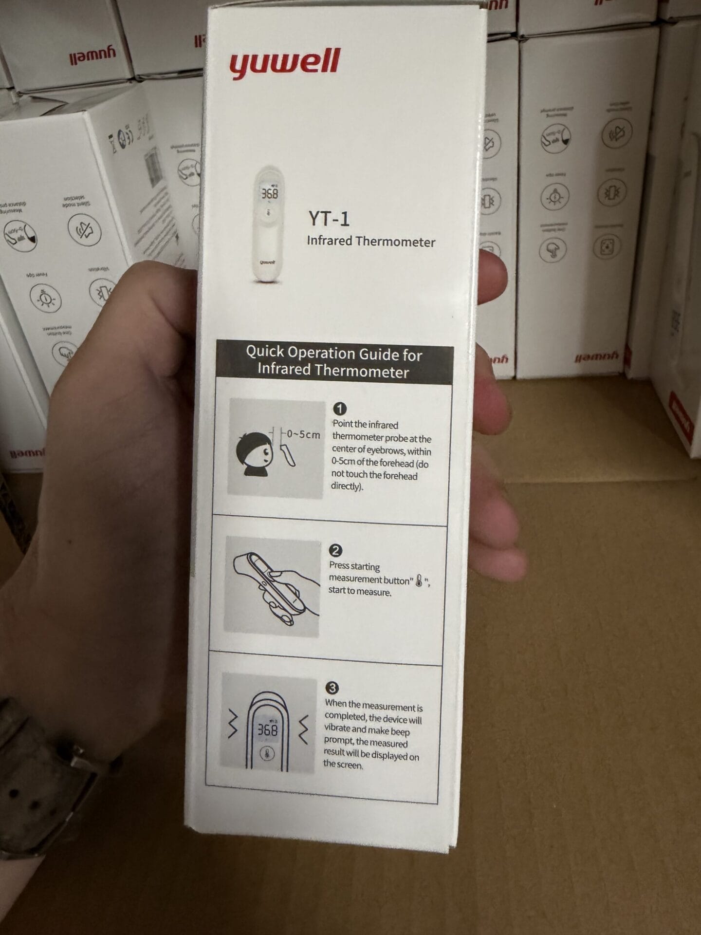 Infrared Forehead Non-Touch Thermometer Infrared Forehead Non-Touch Thermometer